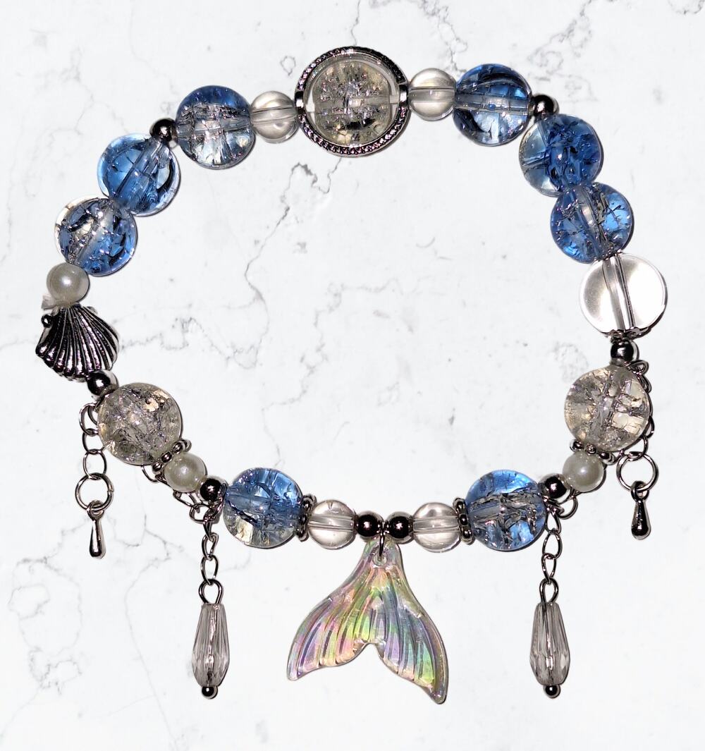 mermaid tail glass bead bracelet